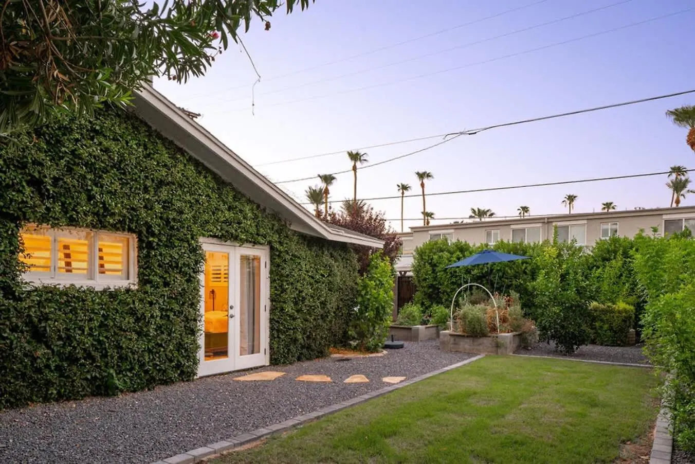 Сasa de vacaciones Old Town Farm-To-Table Home - Gourmet Adventure With Pool Scottsdale